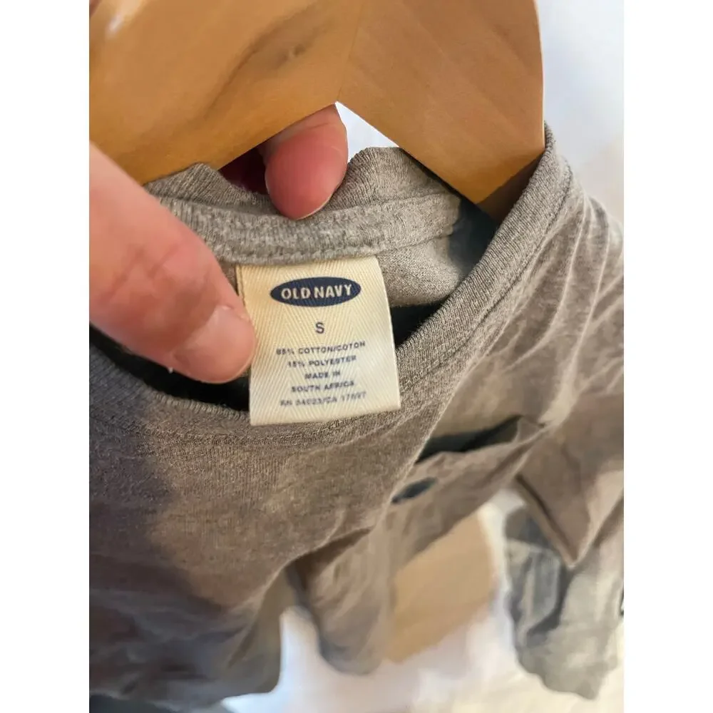 Vintage y2k Old Navy boys shirt